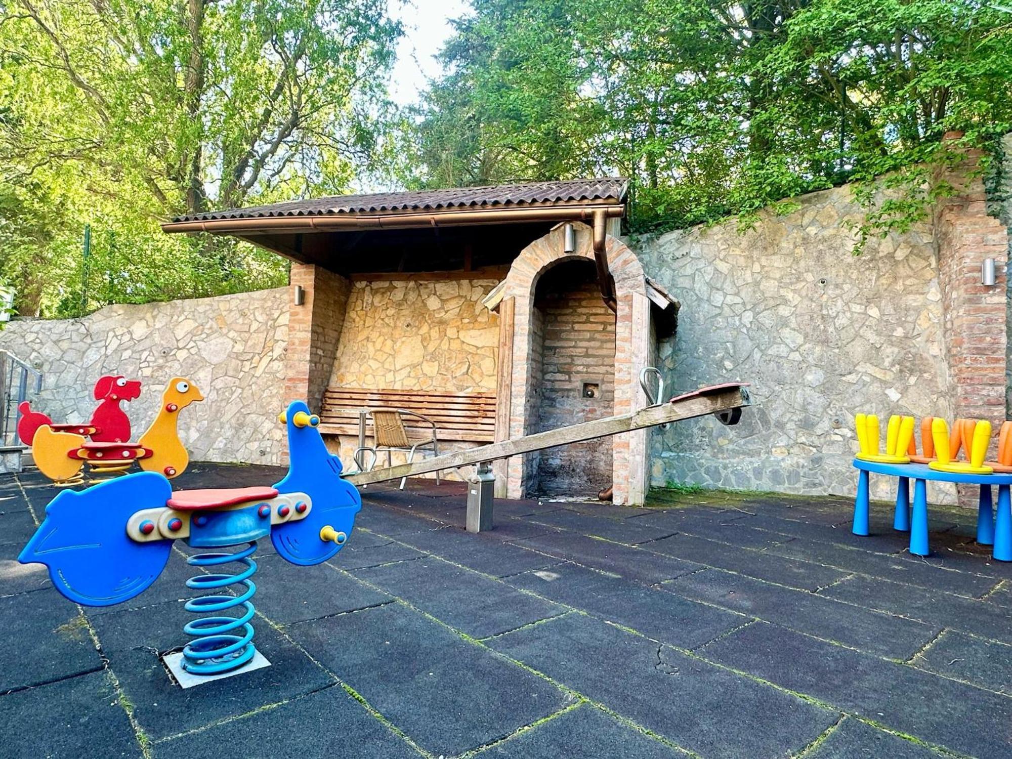 Hotel Schild Wiedeń Zewnętrze zdjęcie